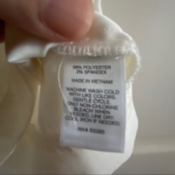 Express White Woven Shell - Picture 4 of 4